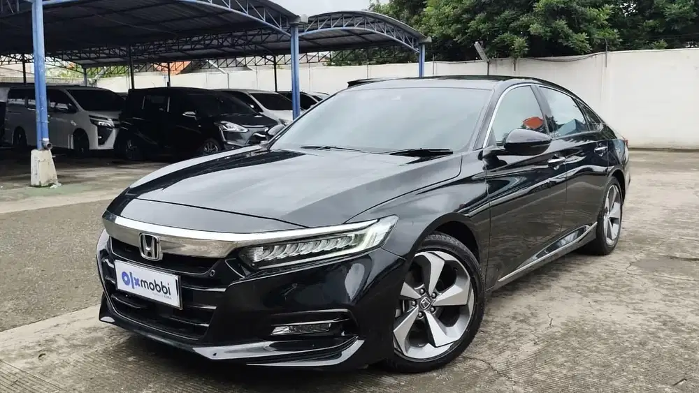 LIKE NEW - Honda Accord 1.5 Bensin-AT 2019