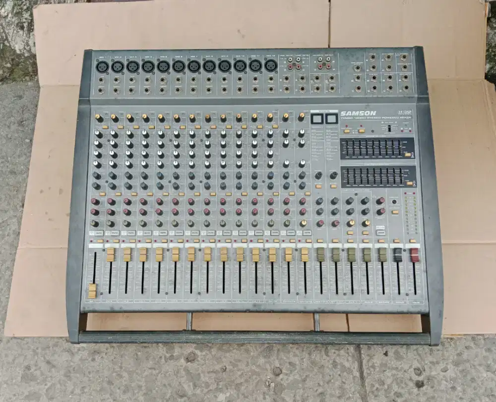 Power Mixer Samson TXM20