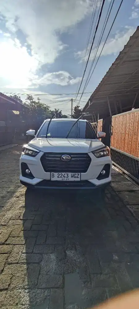 Daihatsu Rocky X Manual 2021 Putih (Milik Pribadi)