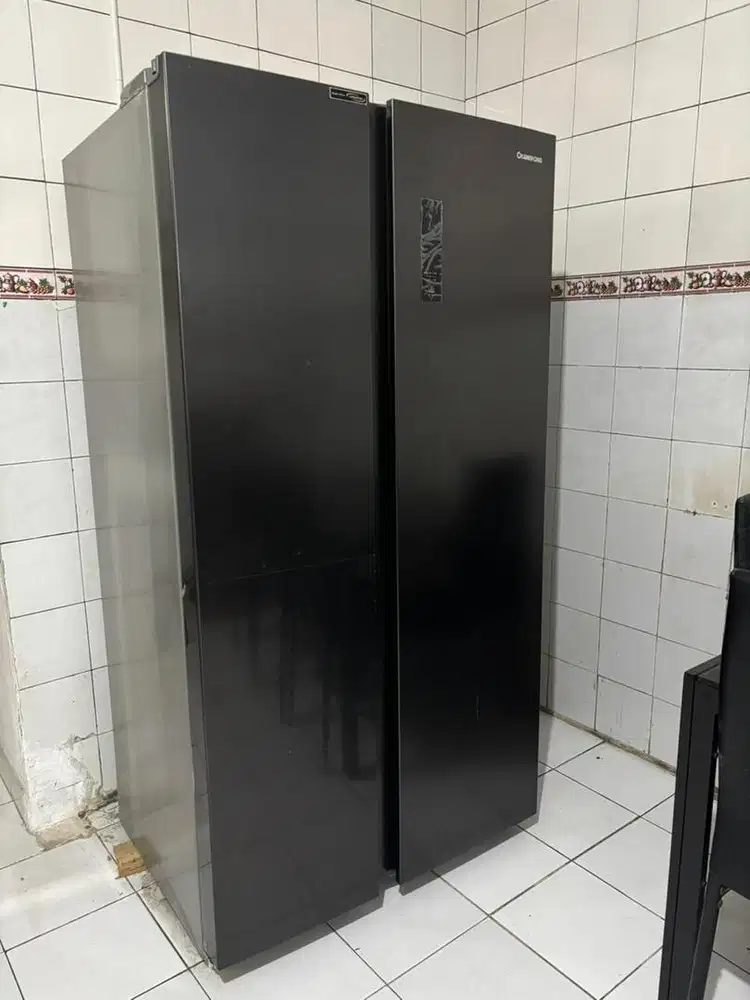 Dijual Kulkas Merk Changhong 2 Pintu Side by Side