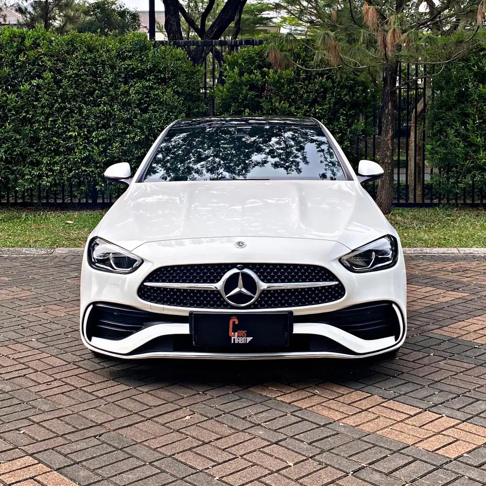LIKE NEW! Mercedes Benz C300 AMG 2023 low odo 2024 C 300 all new 2022