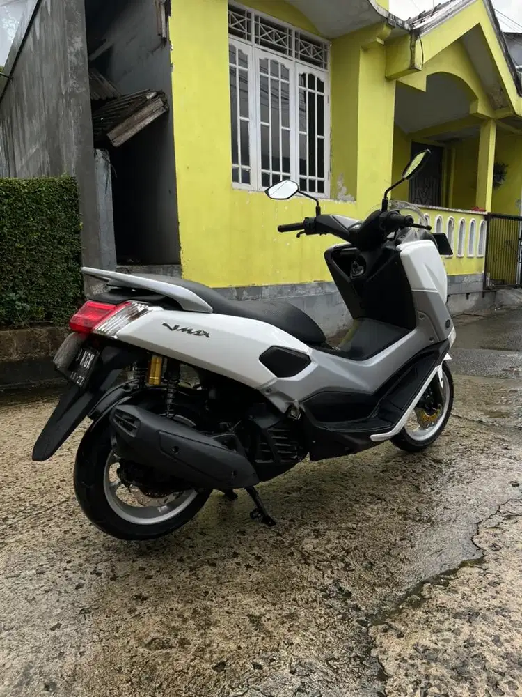 Dijual Cepat Muluss Yamaha NMAX VVA 155 Th.2017 (Pajak OFF 11/2023)