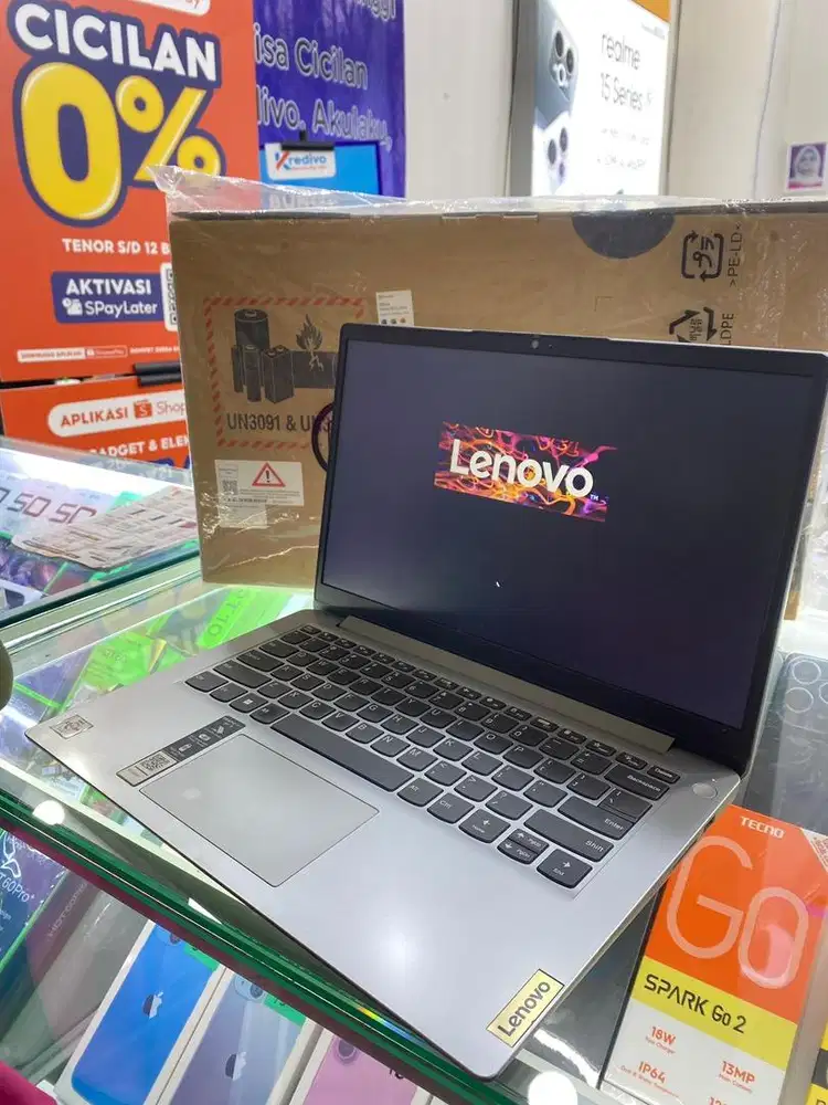 Di Jual Leptop Lenovo (kondisi masih bagus jarang di pake)