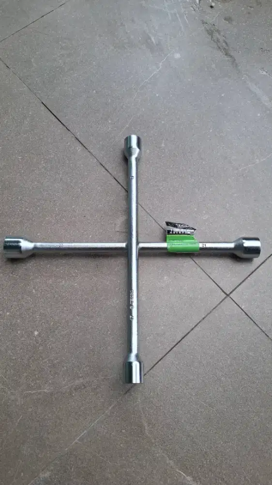 Tekiro Kunci Roda Palang 14