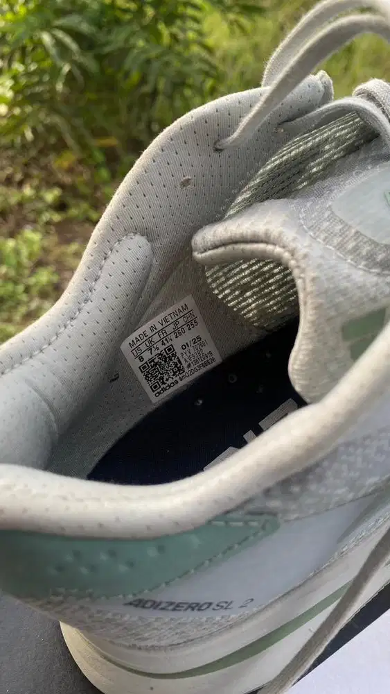 Sepatu Olahraga Running Adidas Adizero SL2 M