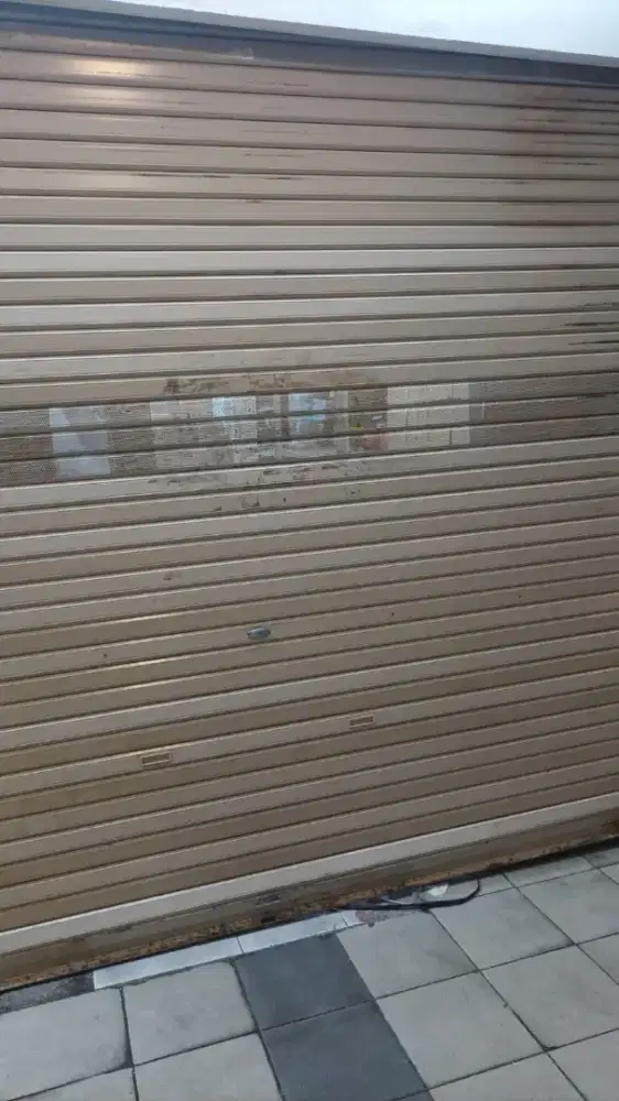Service/pasang baru rolling door (2) sawangan Depok Jawa Barat