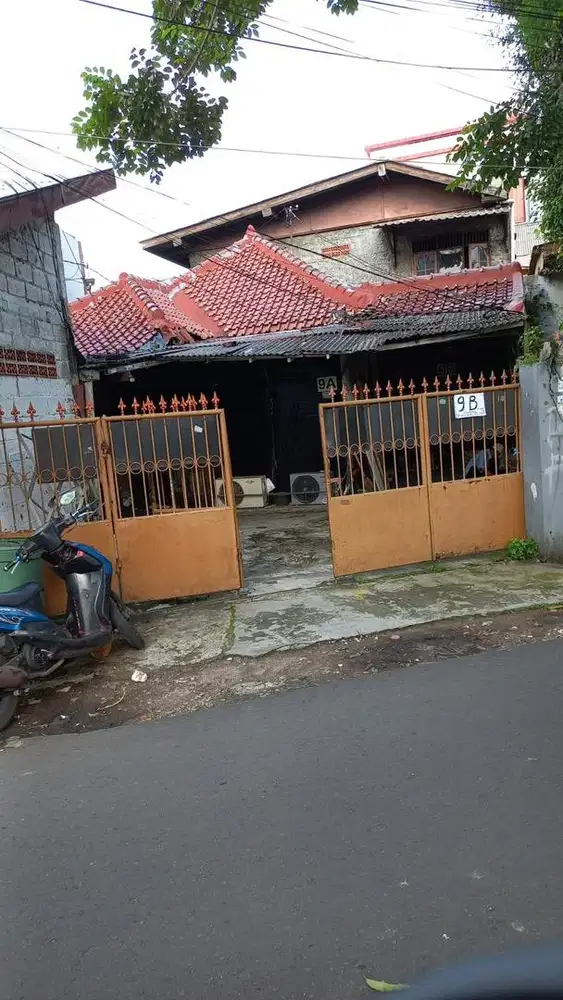 Dijual cepat rumah di jalan pramuka jayasari, SHM