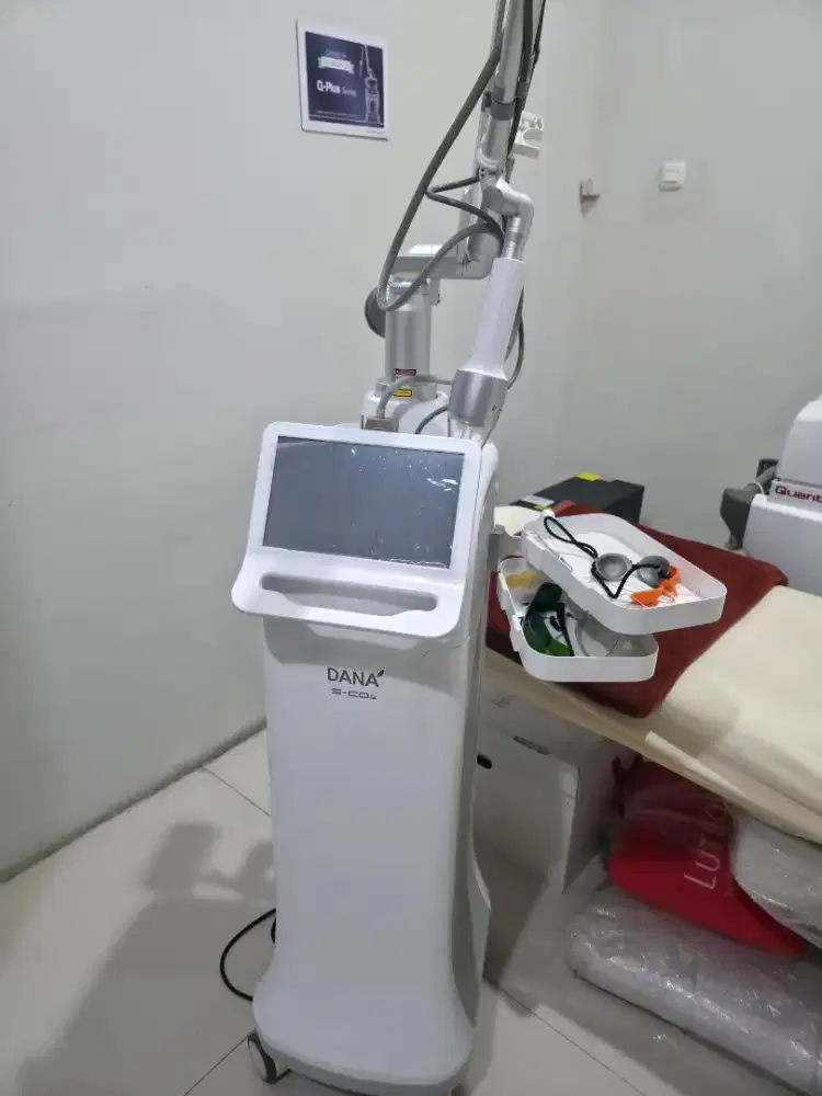 Laser CO2 Klinik Kecantikan