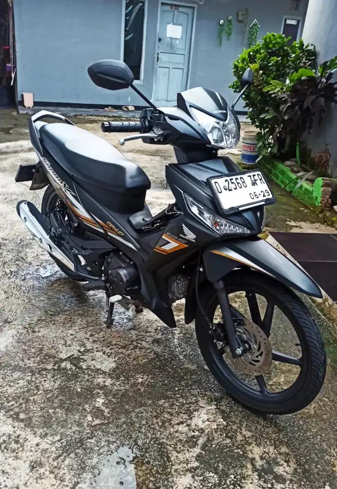 Supra x 125 tahun 2024 km 2 ribuan mulus seperti baru