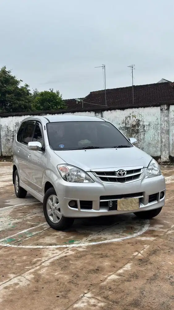 Avanza G 2011 pajak ON siap pakai