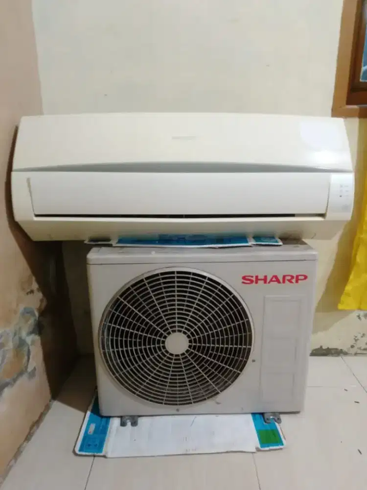 AC Sharp 1/2 pk type terbaru