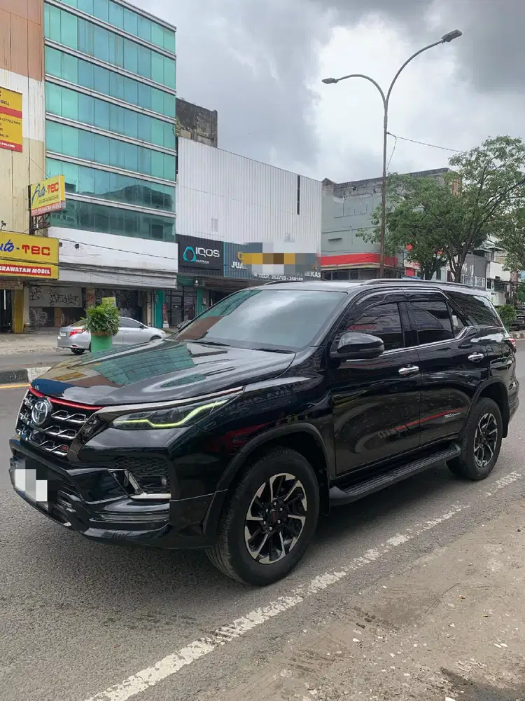 FORTUNER VRZ 2.4cc 4x2 AT 2020