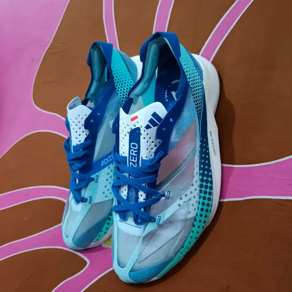 Adizero Adios Pro 3 
Uk. 40 Insole 24,5cm