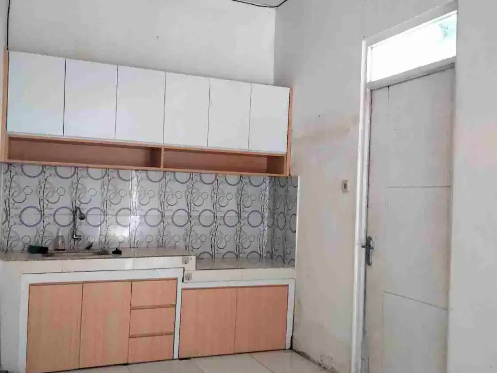 Rumah Hook Murah Semi Furnished di Mutiara Gading City, Bekasi