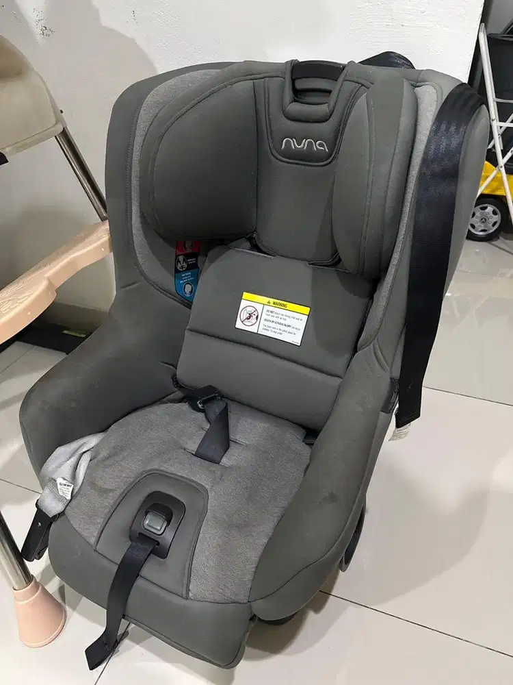 Car seat merek nuna
