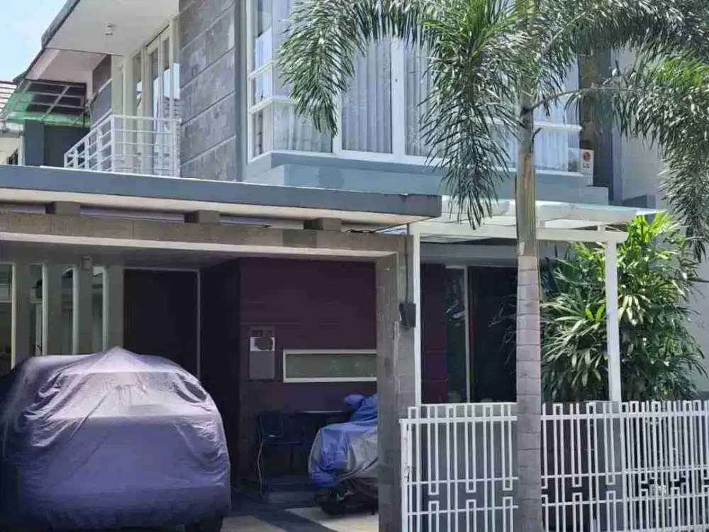 DIJUAL RUMAH MEWAH AREA SUKARNO HATTA KOTA MALANG, DEKAT KAMPUS BRAWIJAYA DAN PUSAT BISNIS MALANG.