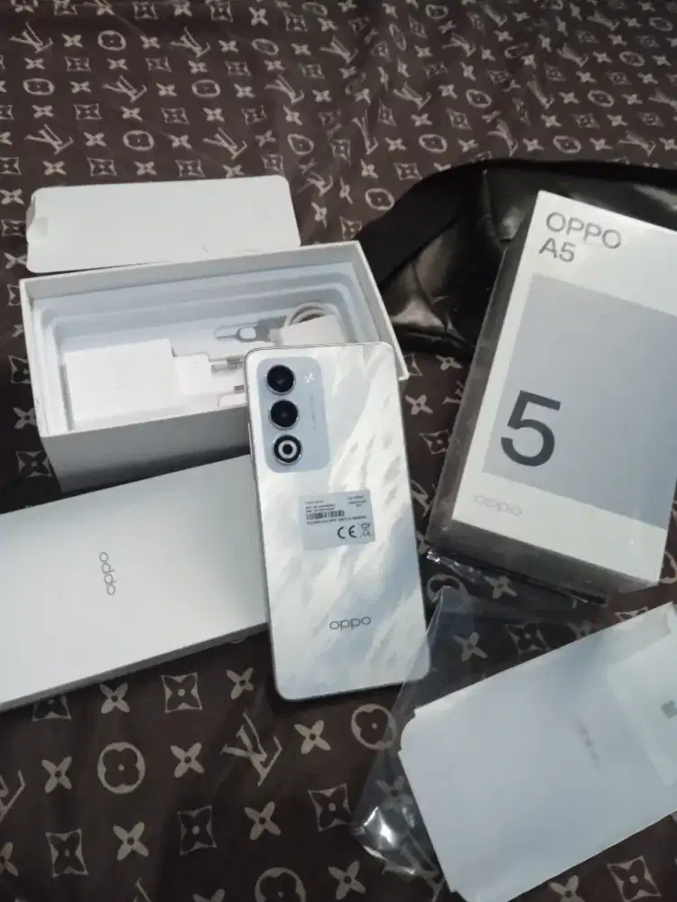 Oppo a5 ram 8/128 fullset no minus mullus