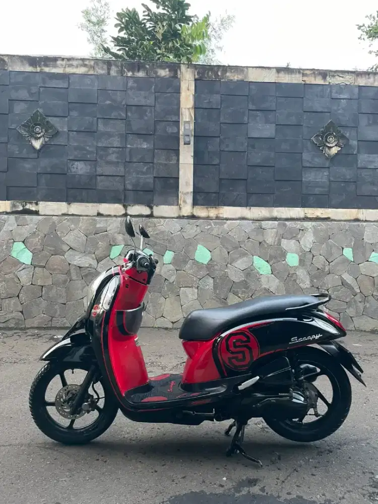 Scoopy 2014 kaleng hidup