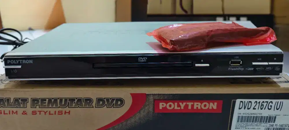 Jual DVD Player Polytron 99% Mulus