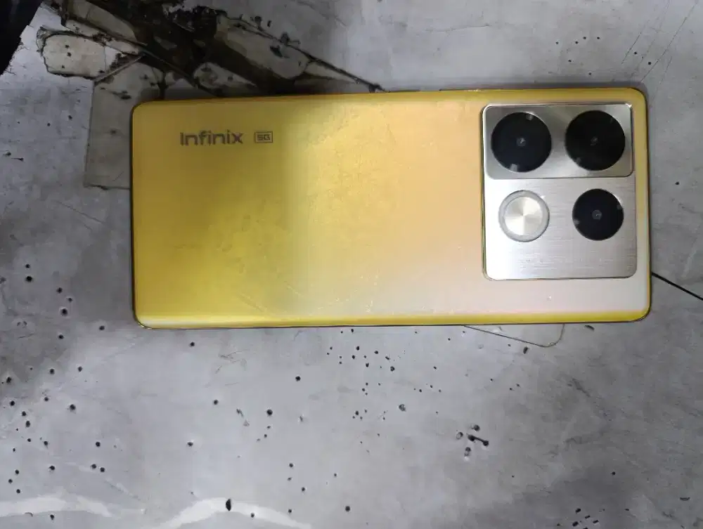 Infinix Note 40 Pro 5G 8+8/256 resmi msih bgus mlus bs tker tambah