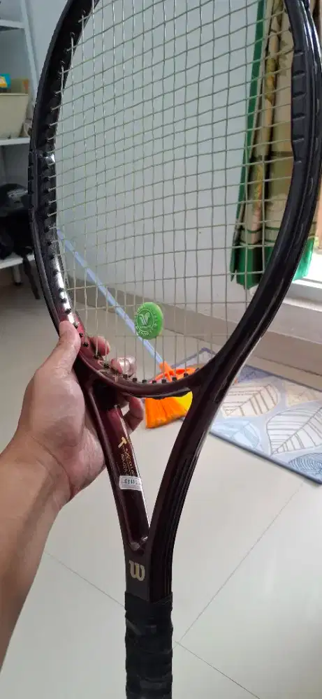 Dijual Raket Tenis WILSON Excalibur