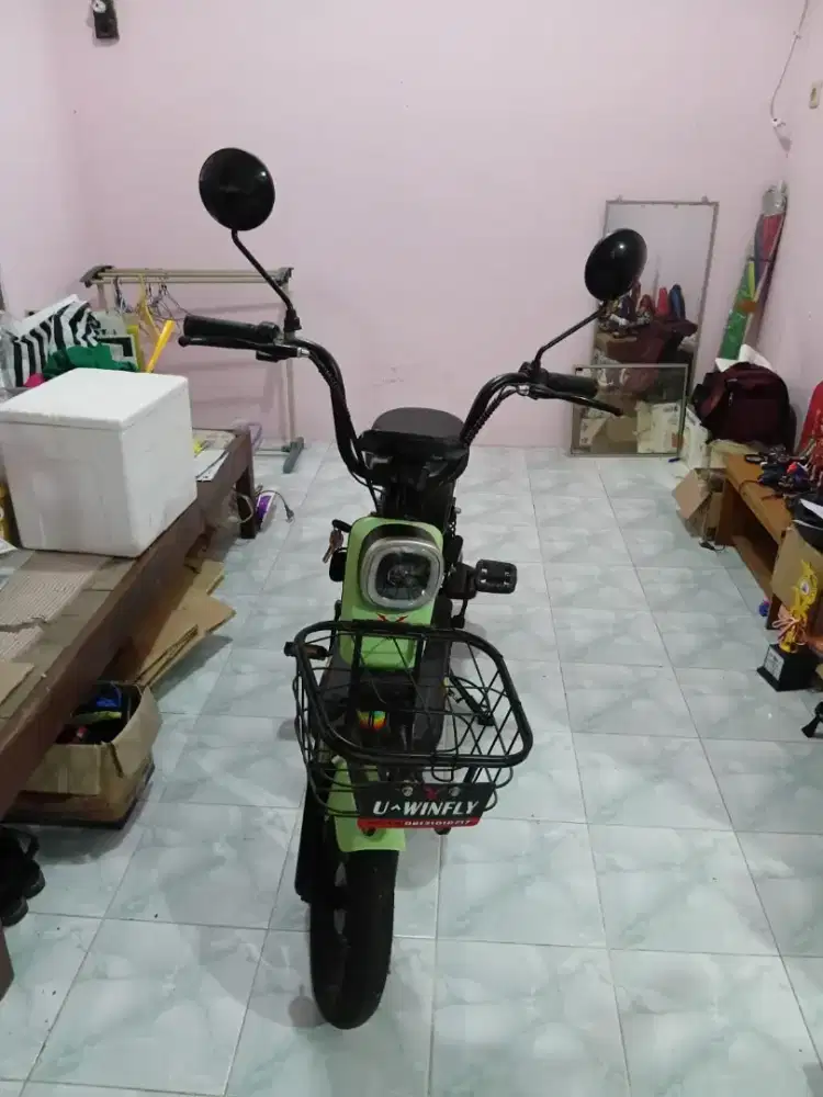 Sepeda Listrik U Winfly 2022