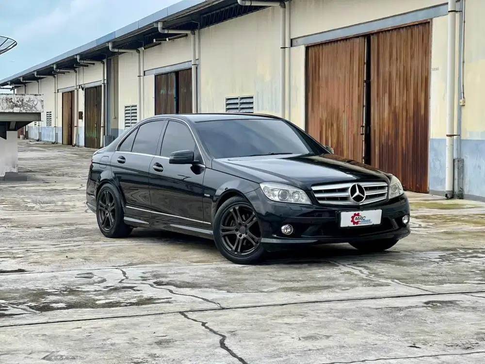 Mercedes Benz C250 CGI 2010 Low km