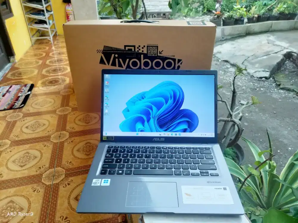 Asus Vivobook Core i3 Generasi 10 SSD 256
