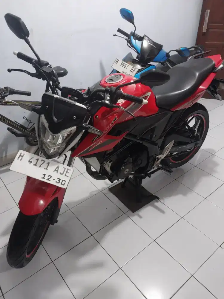 Cb150r istimewa