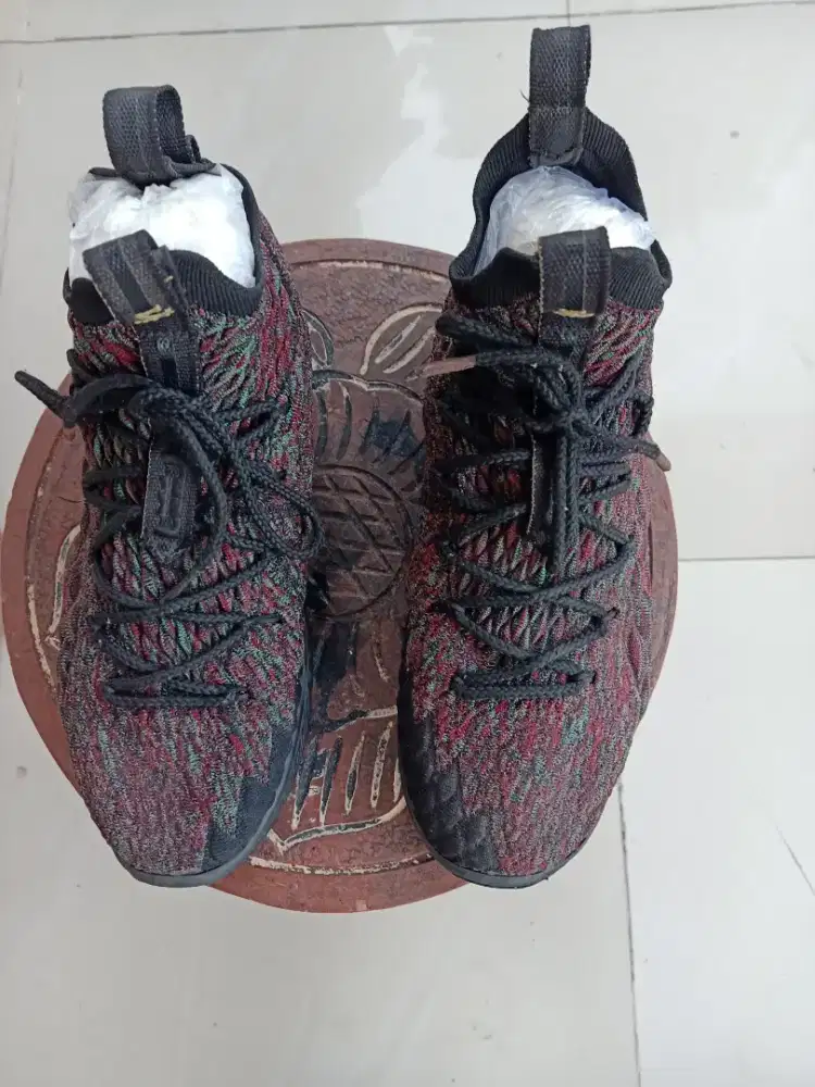 sepatu pria / wanita