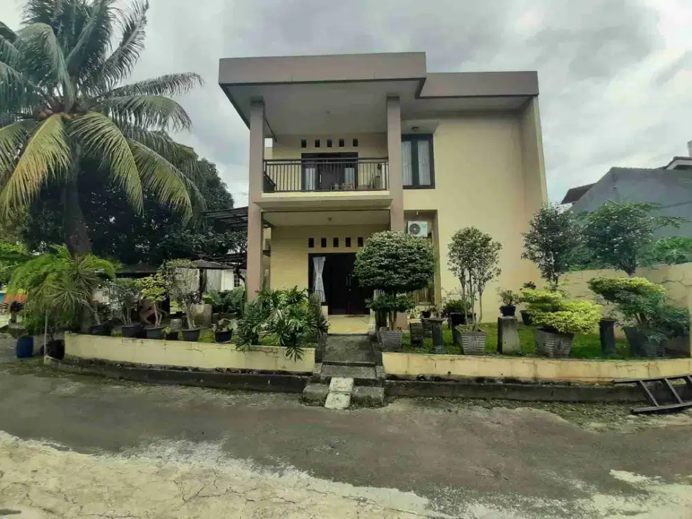 2 lantai hook murah Grand Depok City