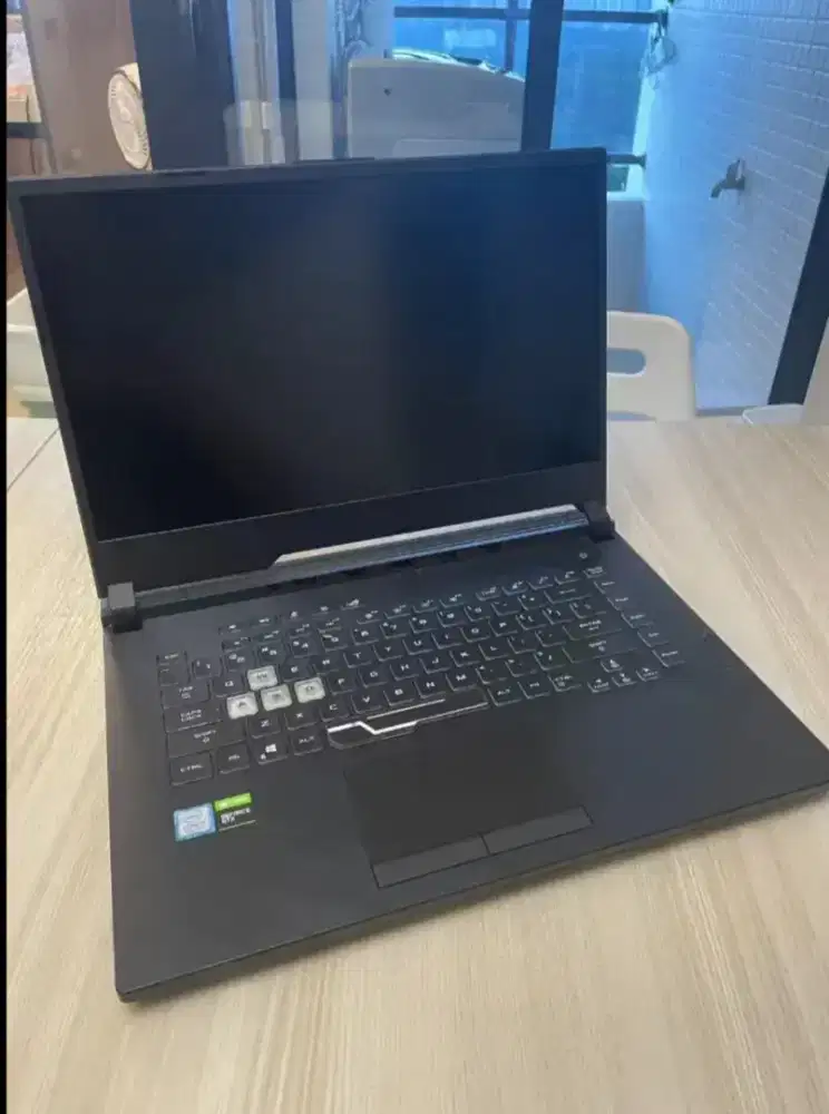 Asus ROG Strix G531-GU i5 GTX1660ti 6gb