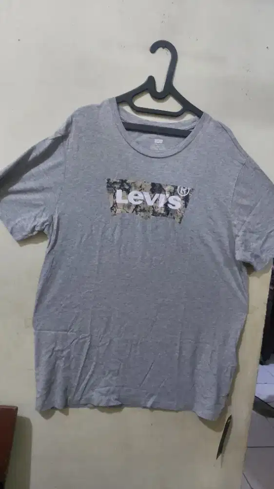 Dijual kaos levis dari USA unisex