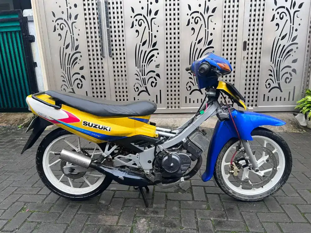 Suzuki satria tahun 2002