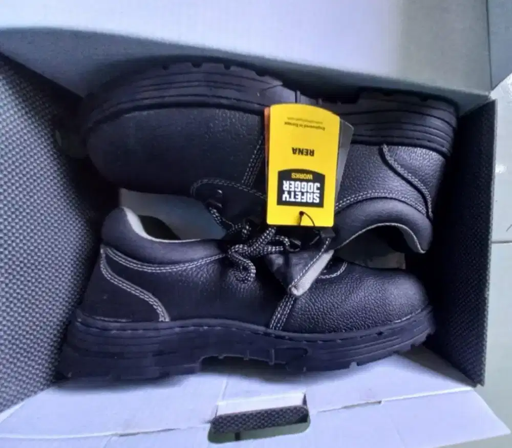 Jual sepatu safety