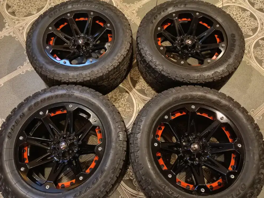 Dijual velg bekas jeep