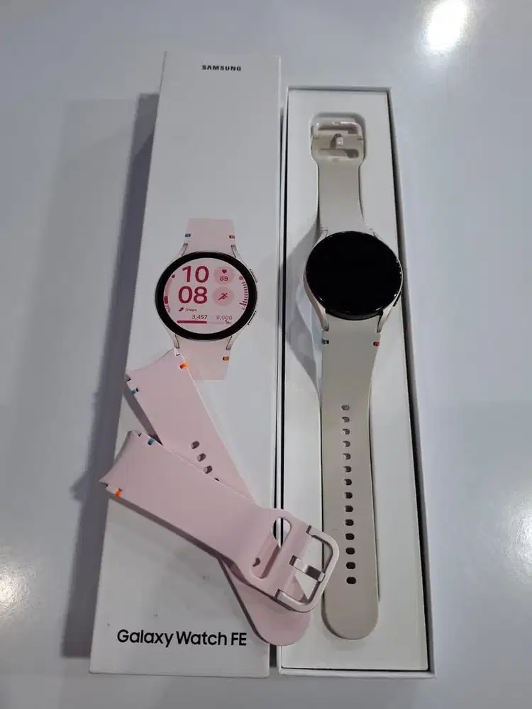 Samsung Watch FE Super Like New