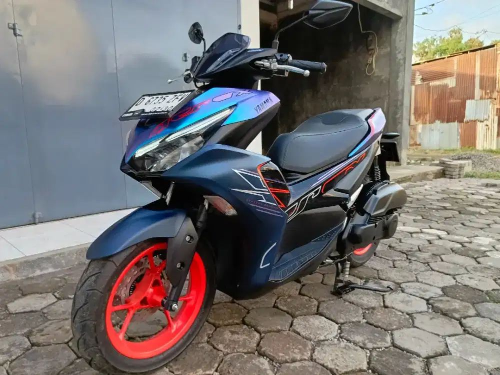 Yamaha aerox cyber city