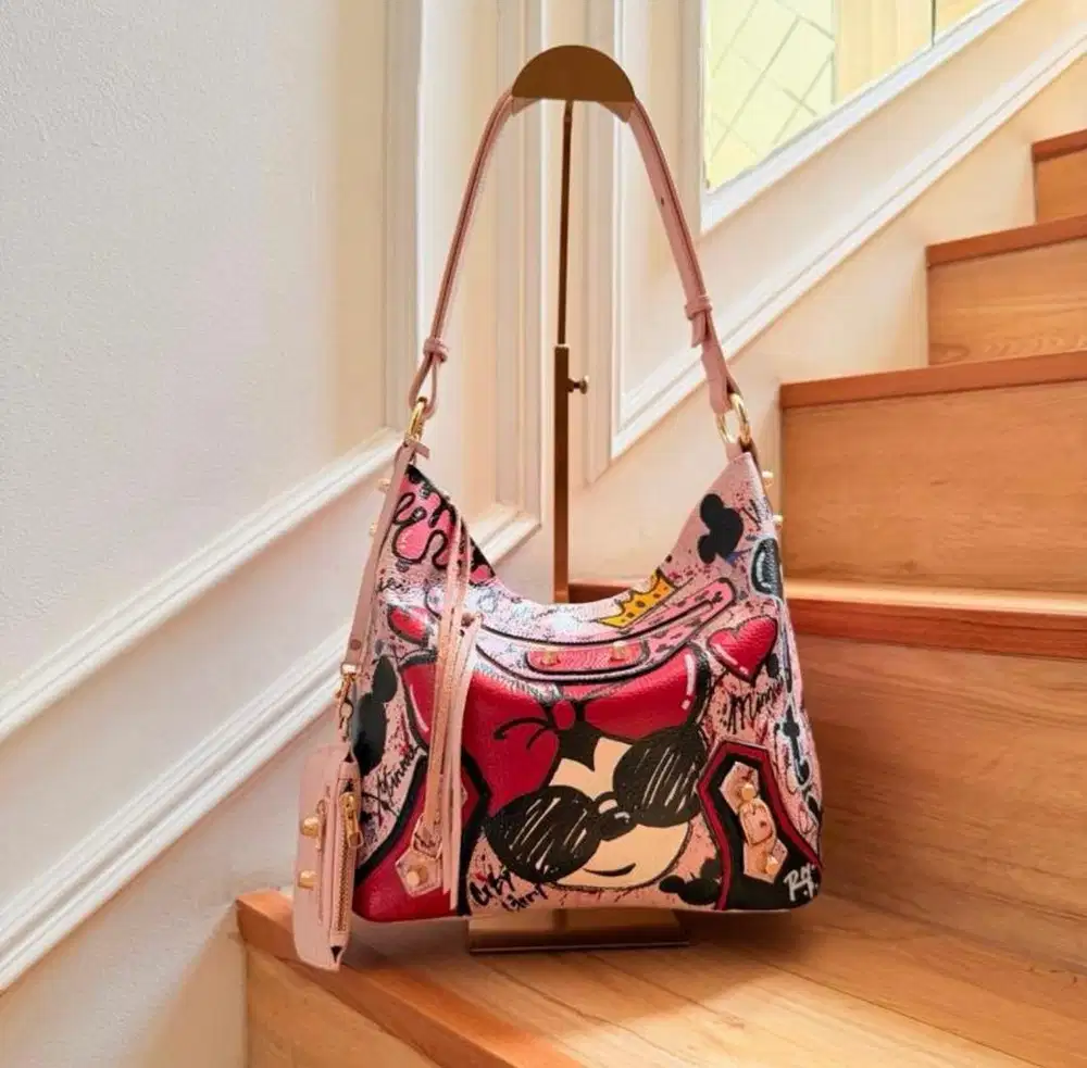 Lowongan ahli gambar/lukisan media tas