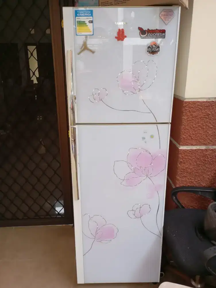 Kulkas Salken 2 pintu