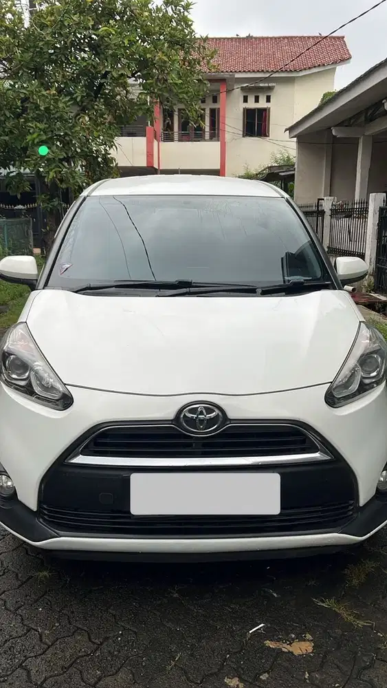 Toyota Sienta 2017 Bensin