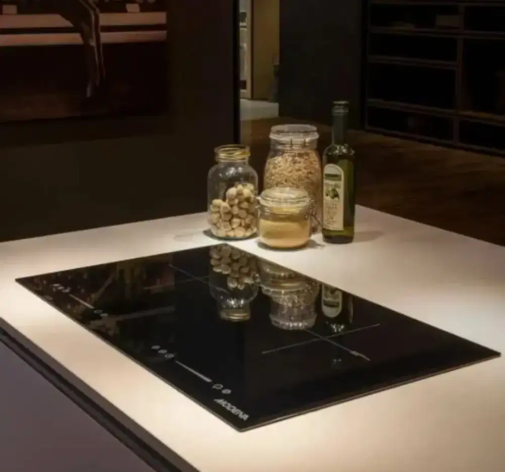 Kompor listrik Modena BI 1725