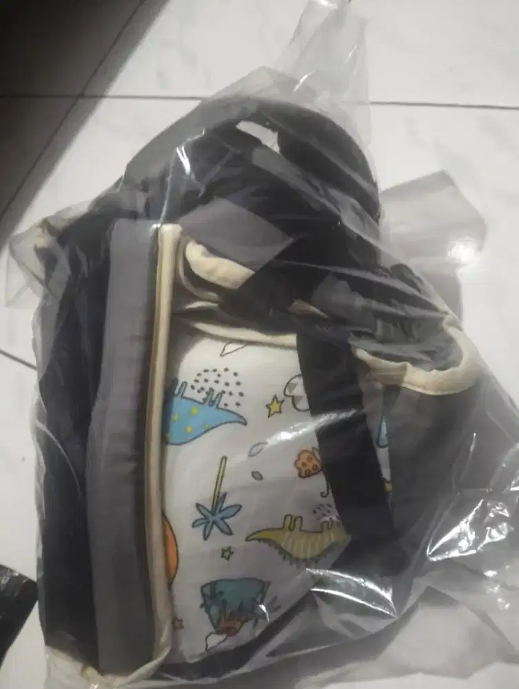 Gendongan depan bayi