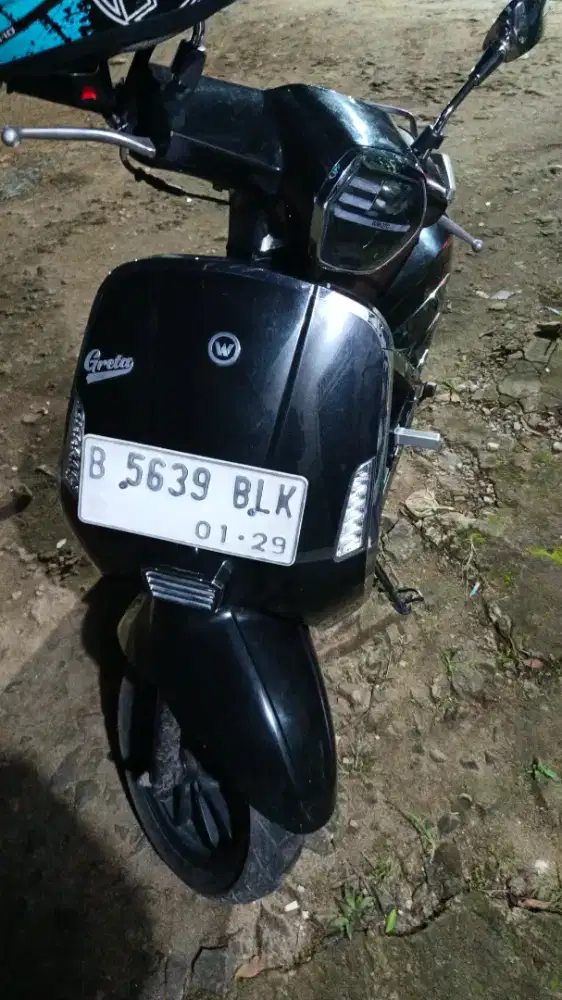 Jual cepat Greta 150 cc warna hitam jual apa adanya