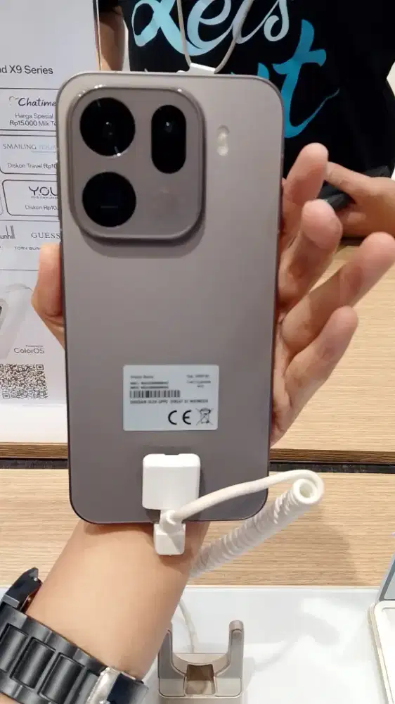 Cicilan hp Oppo cuma pakai ktp apa