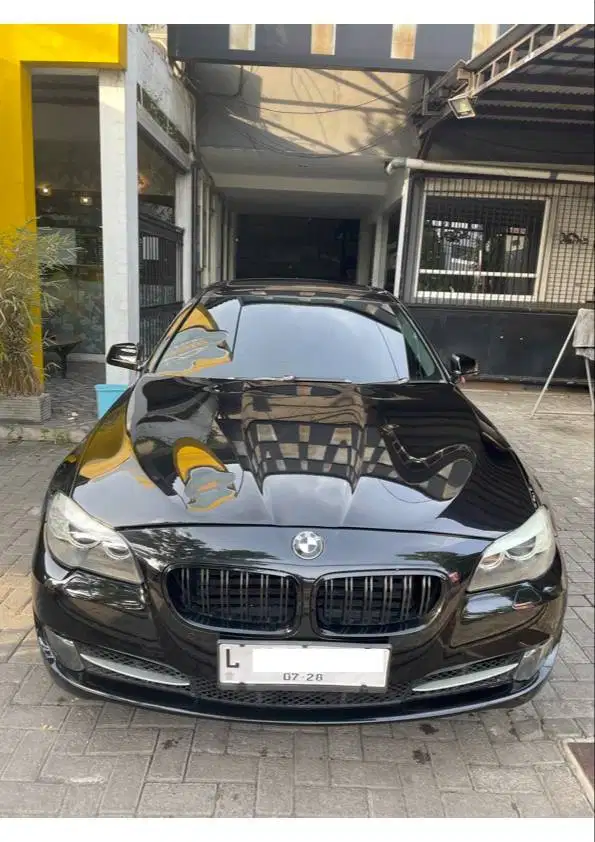 BMW 523i F10 Tahun 2010