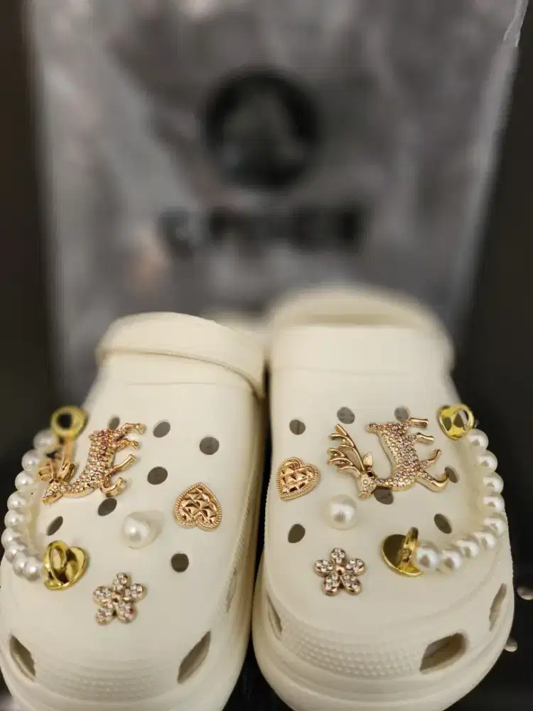 Sendal wanita size 35