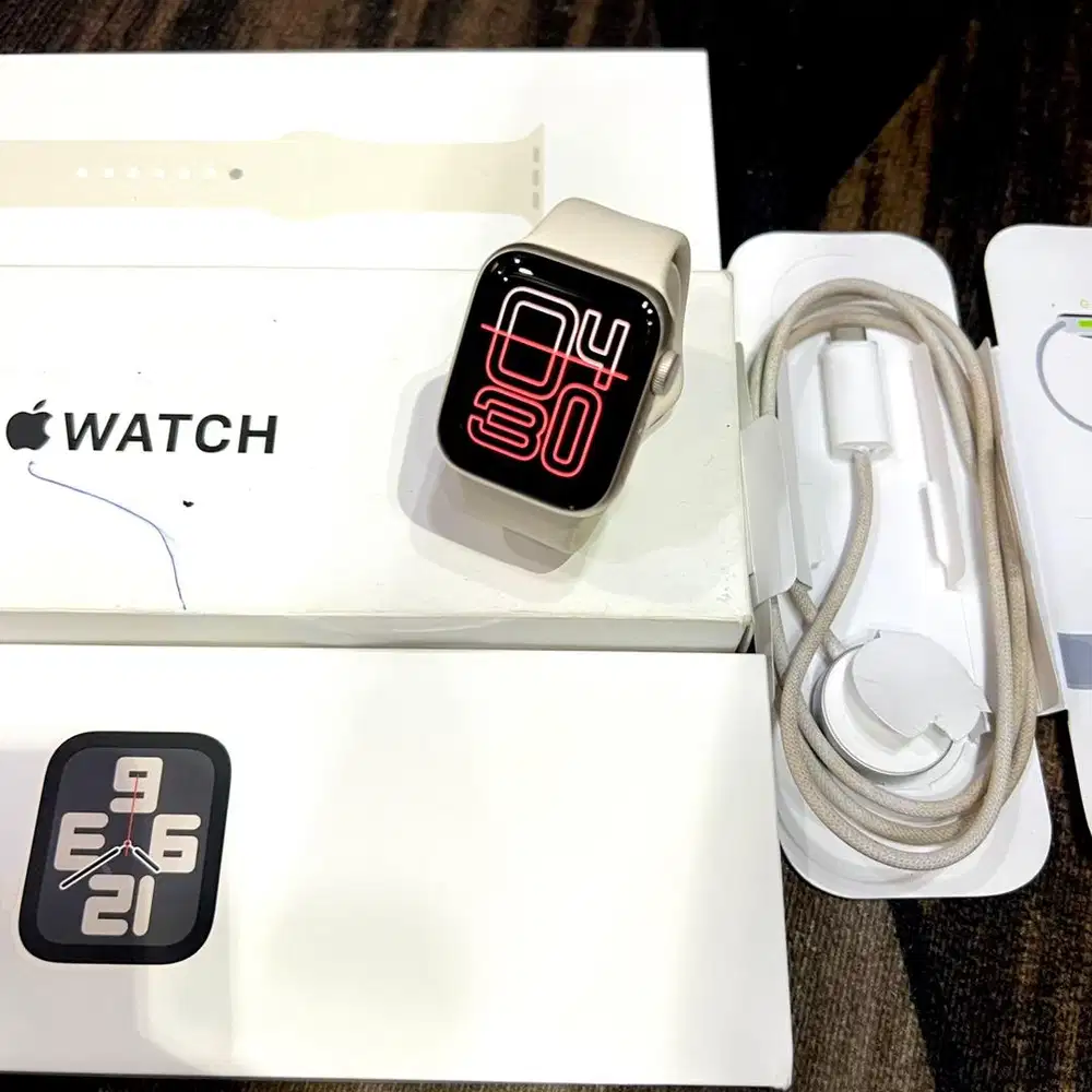 apple iwatch Se gen 2 40mm ibox fullset original garansi on bh 100