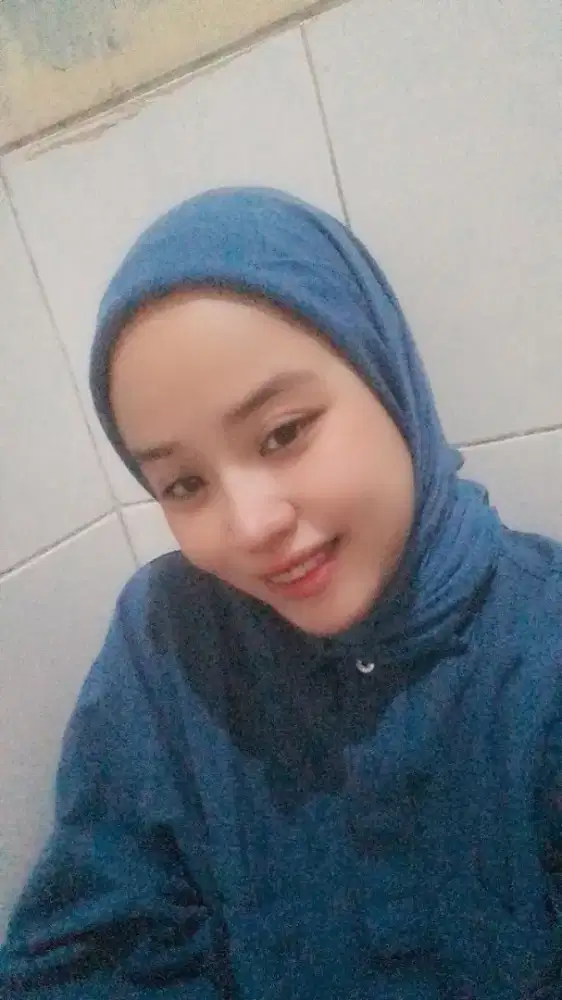 MENCARI LOWONGAN PEKERJAAN