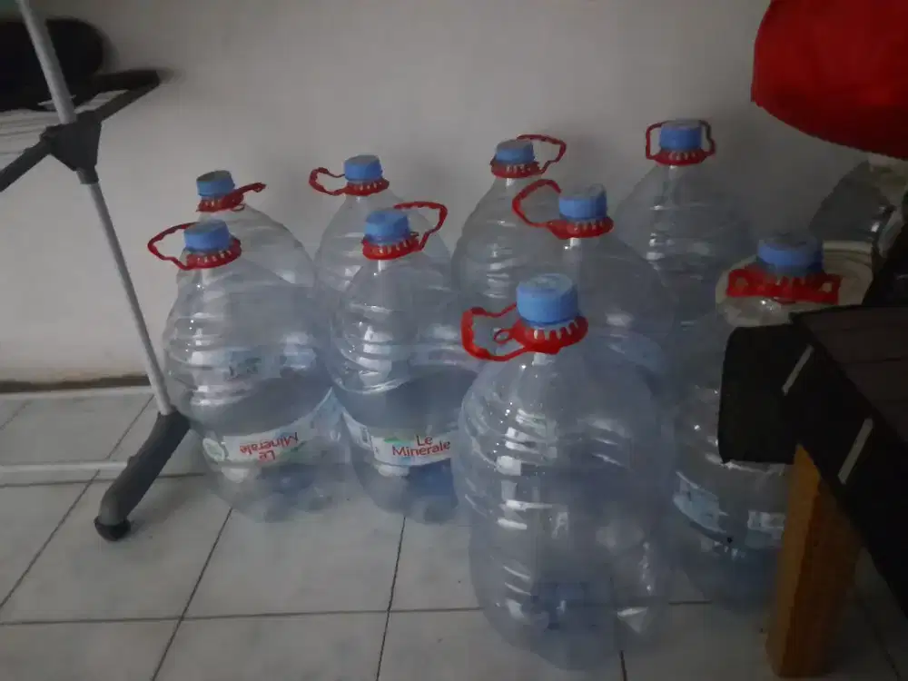 Galon Le Minerale Kosongan